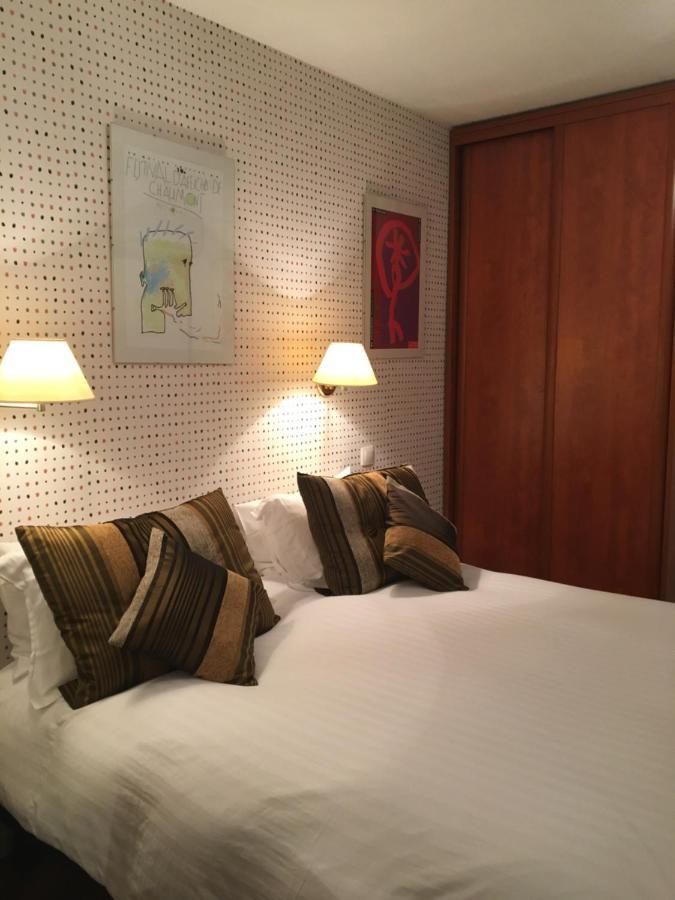 Hotel Restaurant Des Remparts 쇼몽 외부 사진