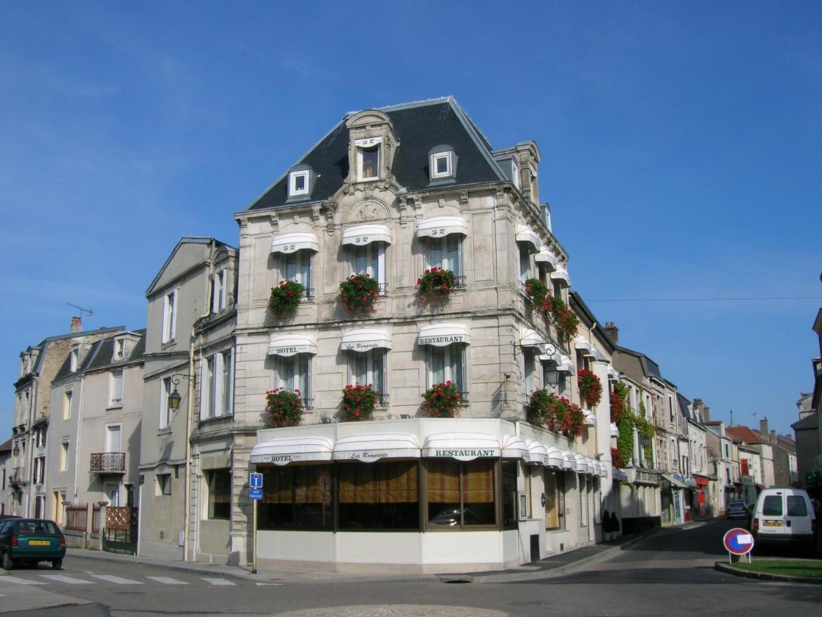 Hotel Restaurant Des Remparts 쇼몽 외부 사진